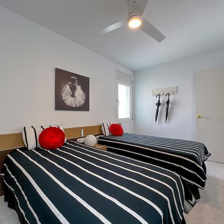 Vivalidays Yolanda Apartment Калея Екстериор снимка