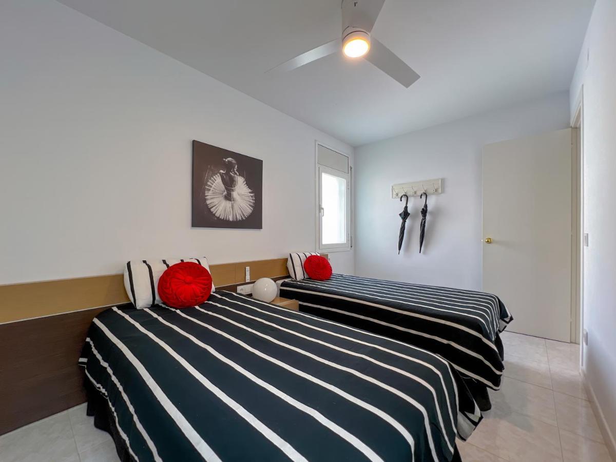 Vivalidays Yolanda Apartment Калея Екстериор снимка