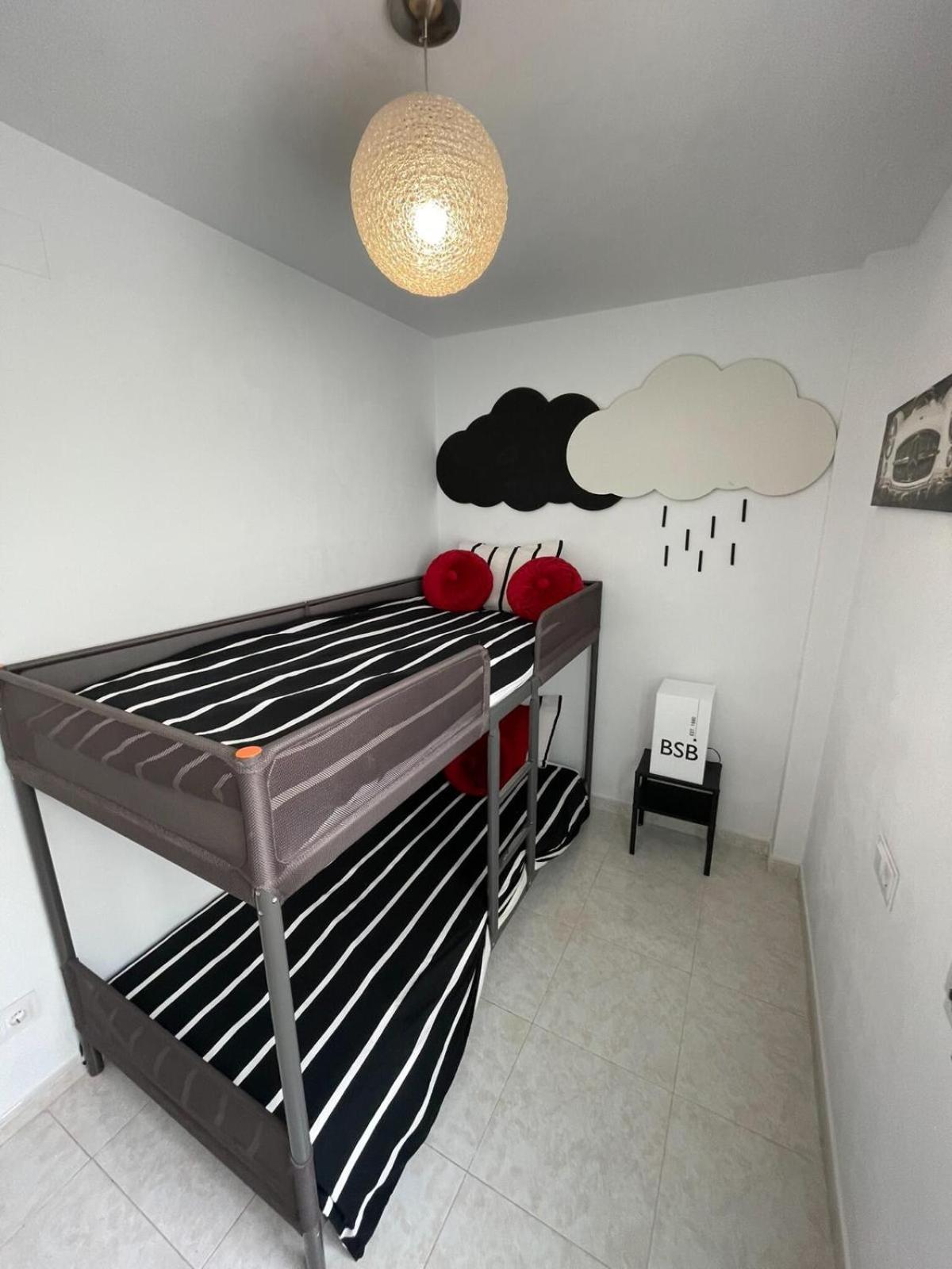 Vivalidays Yolanda Apartment Калея Екстериор снимка